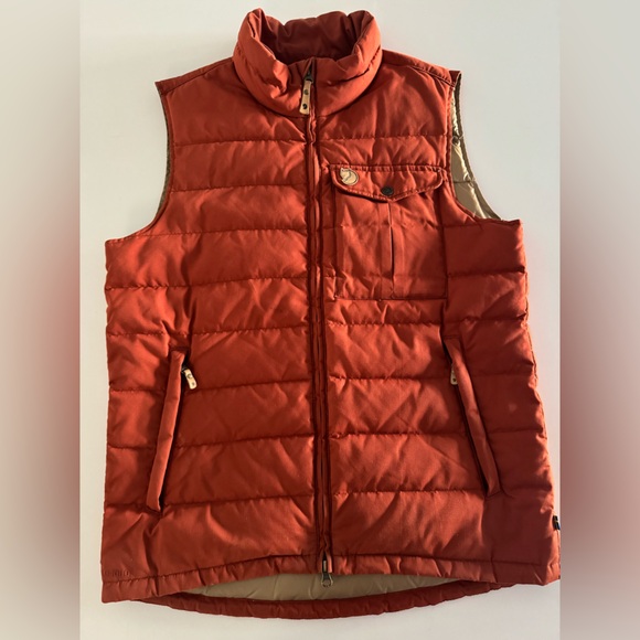 Men's Fjallraven Vest in Burnt Orange. Size Medium - Picture 1 of 7